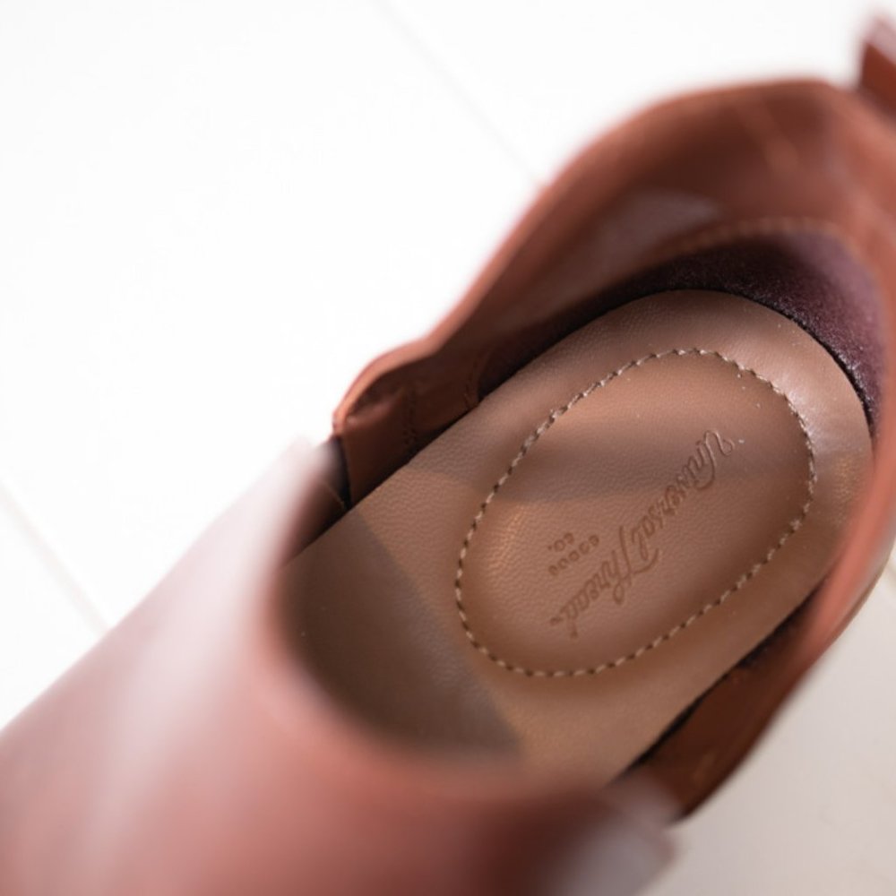 Open side booties - Picture 3 of 4